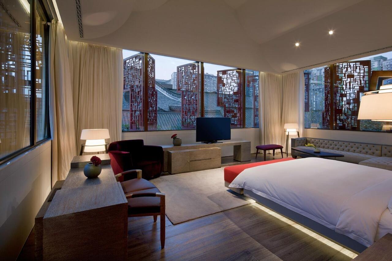 Guanyin Yiyuntai Hotel Чэнду Экстерьер фото