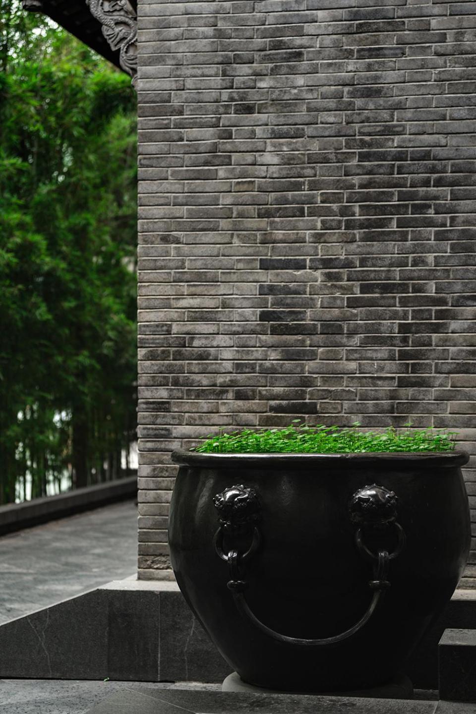 Guanyin Yiyuntai Hotel Чэнду Экстерьер фото