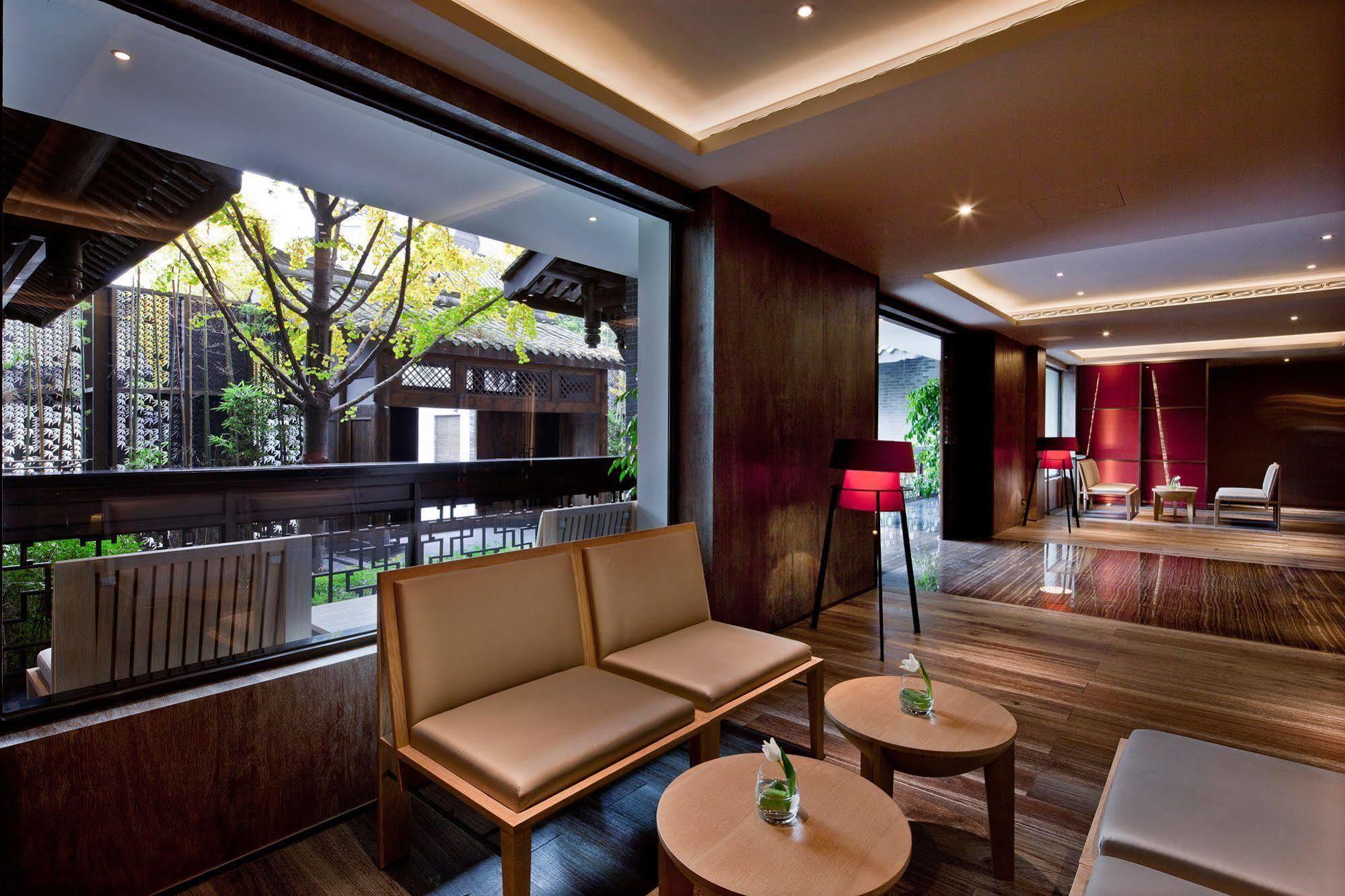 Guanyin Yiyuntai Hotel Чэнду Экстерьер фото